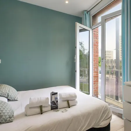 Διαμέρισμα Modern Studio With Jacuzzi Near Station And Center Welkeys Χάβρη
